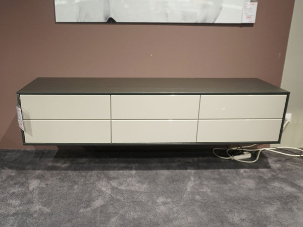 Lowboard "Vilano Silea"