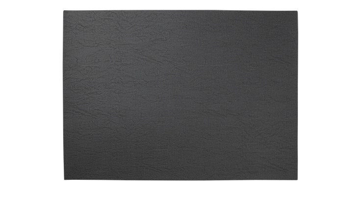 Ein Tischset 33 x 46 cm aus strukturiertem schwarzem Polyurethanpapier auf weißem Hintergrund.