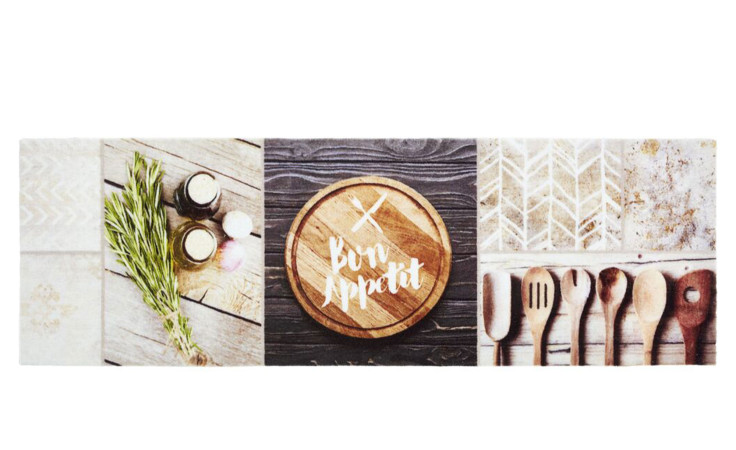 Astra Fußmatte Miabella 50 x 150 cm: kücheninspirierte Matte mit Kräutern, Salz, Öl links, Schneidebrett Mitte.