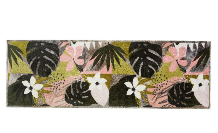 Astra Fußmatte Pure und Soft 50x150 cm mit tropischem Blatt- und Blumenmuster in Grün, Pink, Weiß und Schwarz.