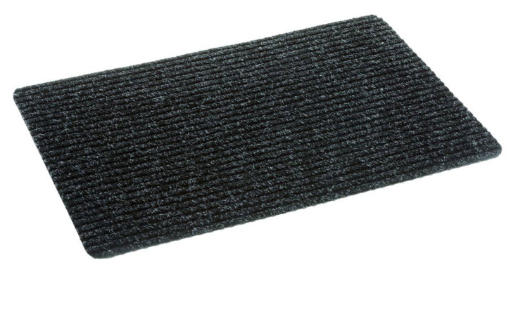Astra Fußmatte Rib Line Sprint 40x60 cm, rechteckig, dunkelgrau aus Polypropylen auf weißem Hintergrund.