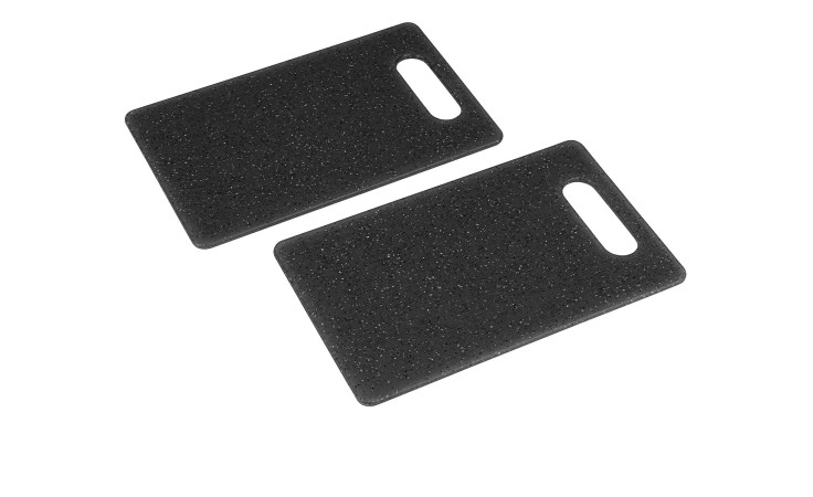 Zwei Brettchen CleanCut 2er-Set von Justinus Bestecke, schwarze Kunststoff-Schneidebretter mit Griffen.
