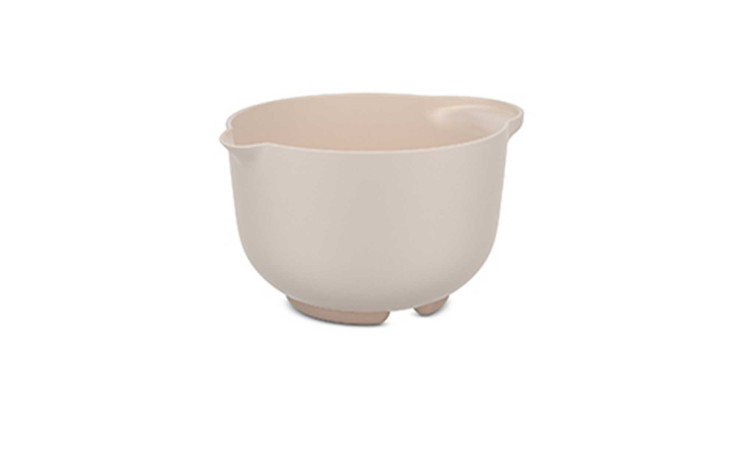 Die Mepal Rührschüssel Chef it 1500 ml ist eine beige Kunststoff-Rührschüssel mit Ausgießer, abgebildet auf weißem Hintergrund.
