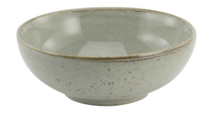 Die Creatable Salatschüssel Nature 23,5 cm ist eine flache, runde, gesprenkelte Schale, Höhe 10 cm, auf weißem Grund.