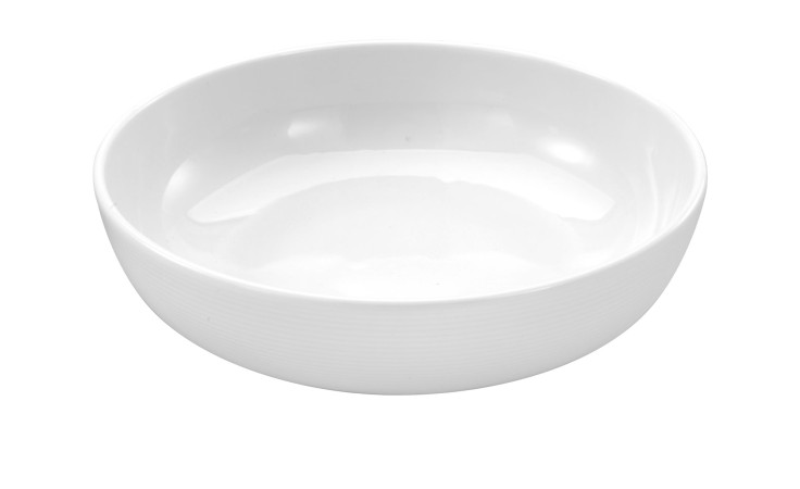 Eine einfache, leere Creatable Poke Bowl Session 21 cm aus Weiß Porzellan auf weißem Hintergrund.