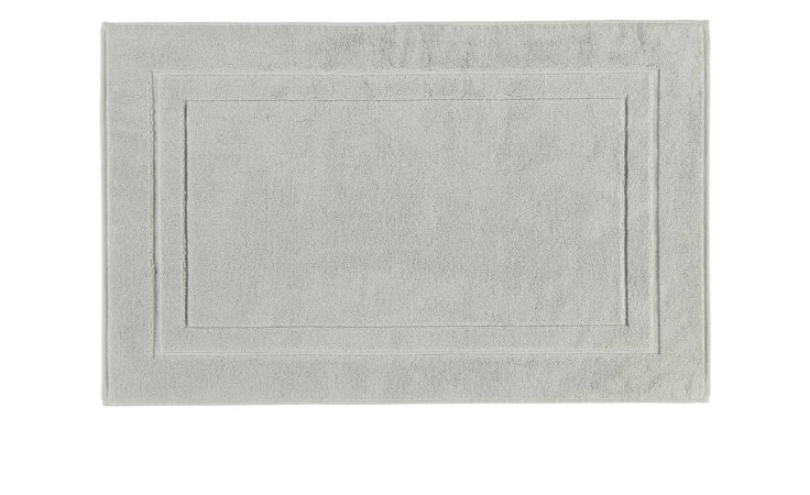 Die Cawö Badematte Classic 50 x 80 cm in platinfarben ist in einem hellen Grauton gehalten und hat einen schlichten, strukturierten Rand.