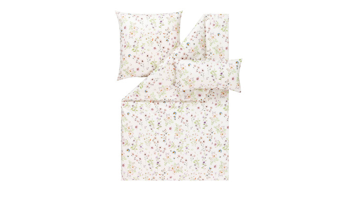 Estella Mako-Satin-Bettwäsche Petra 135x200 cm Set: geblümte Tagesdecke, Kissenbezüge und Laken auf weißem Hintergrund.