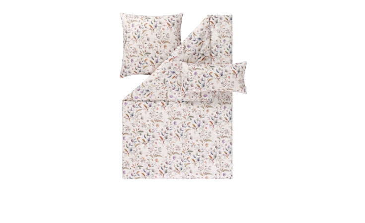 Mako-Jersey-Bettwäsche Jolanda 135x200 cm mit Bettdecke und zwei passenden Kopfkissenbezügen auf weißem Grund.