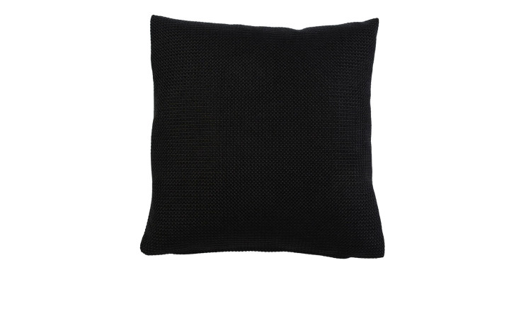 Eine quadratische Kissenhülle Dallas 60x60 cm von Ambiente Trendlife aus Synthetikfaser vor weißem Hintergrund.