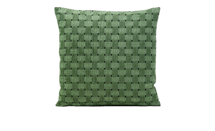 Kissenhülle Opal 50 x 50 cm von Ambiente Trendlife: grünes Karomuster aus Mischgewebe auf weißem Grund.