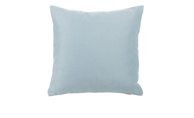 Hellblaue Kissenhülle Dante 50x50 cm von Ambiente Trendlife auf weißem Grund.