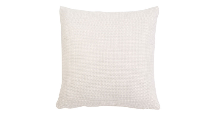 Quadratische, hellbeige strukturierte Kissenhülle Dallas 50x50 cm von Ambiente Trendlife auf weißem Hintergrund.