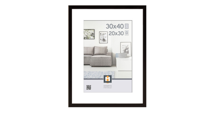 Intertrading Kunststoffrahmen Madrid 30x40 cm, mit Montiert-Matte für 20x30 cm Prints, zeigt graues Sofa und Wandfotos.