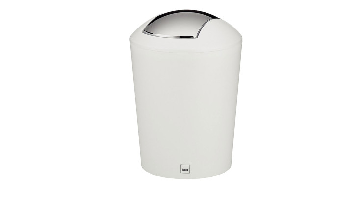 Schwingdeckeleimer Marta 1,7 l aus weiß mattem Kunststoff, 15 cm Ø, silberner Schwingdeckel, vor weißem Hintergrund.