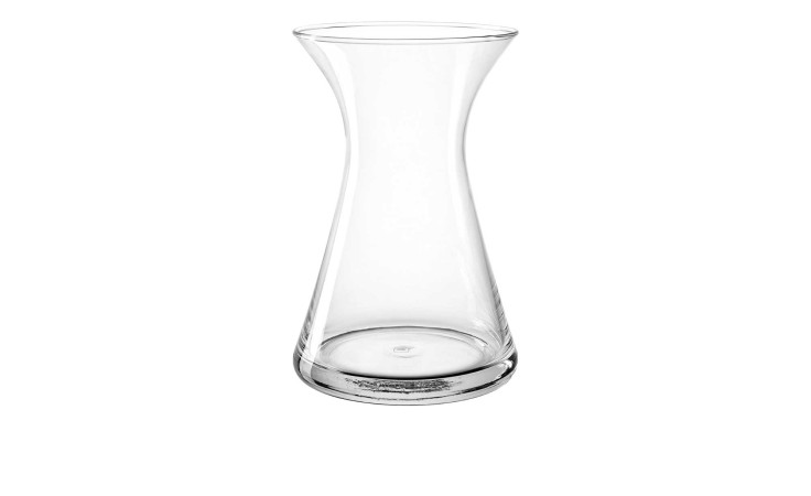Die Leonardo Vase Gia 22 cm hat eine breite Basis und einen schmalen Hals, perfekt für eine stilvolle Dekoration auf jedem Tisch.
