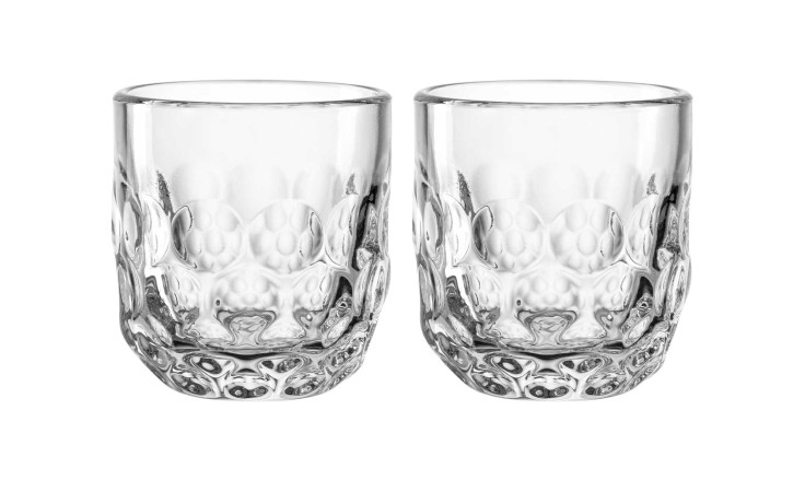 Das Leonardo Espressoglas Gocce 2er-Set (40 ml) ist ein dezentes Dekor mit zwei strukturierten Gläsern auf weißem Hintergrund.