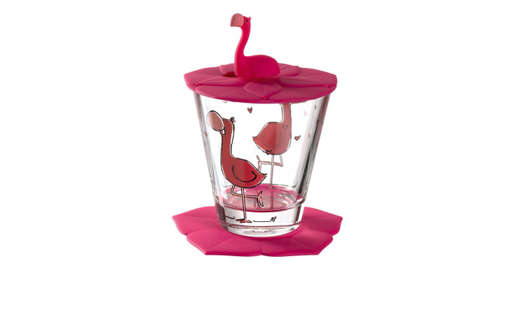 Das Leonardo Kinder-Trinkset Bambini 3 tlg. besteht aus einem Flamingo Glas, einem Silikonblumendeckel und einem passenden Untersetzer.