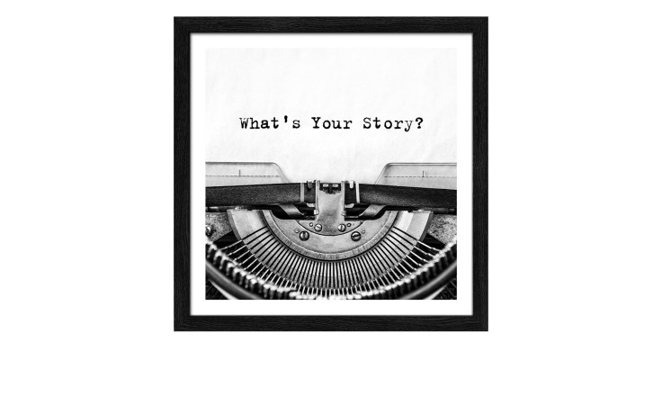 Pro-Art Rahmenbild Lifestyle I 28x28 cm: Gerahmtes Foto einer Schreibmaschine mit "What's Your Story?" auf Papier.