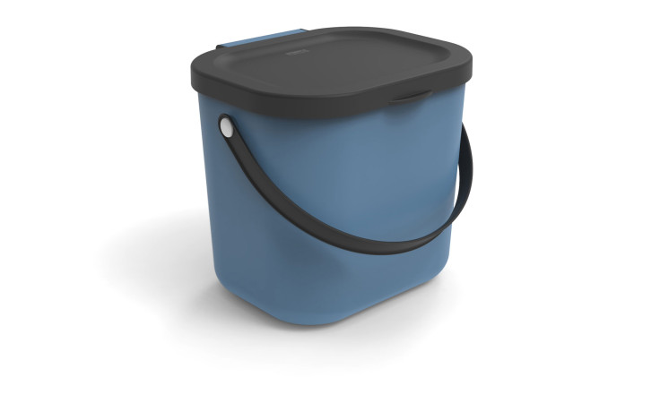 Recycling Müllsystem Albula 6 l aus blauem Kunststoff mit schwarzem Deckel und Griff.