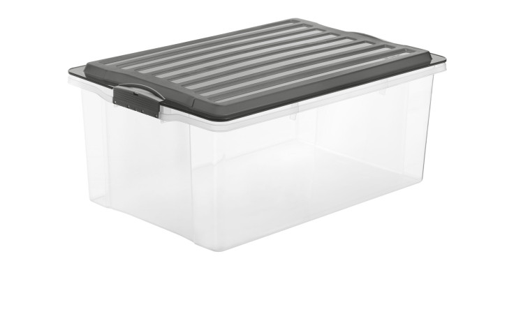 Stapelbox Compact 38 l / A3 aus transparentem Kunststoff mit schwarzem Deckel.