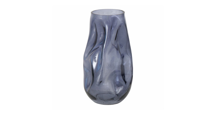 Hohe Vase (27,8 cm), wellenförmig und durchscheinend blau, mit schmaler Öffnung.