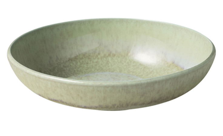 Das Villeroy & Boch Dipschälchen Perlemor 12 cm ist eine flache, runde, hellgrüne Porzellanschale mit glänzender Oberfläche.