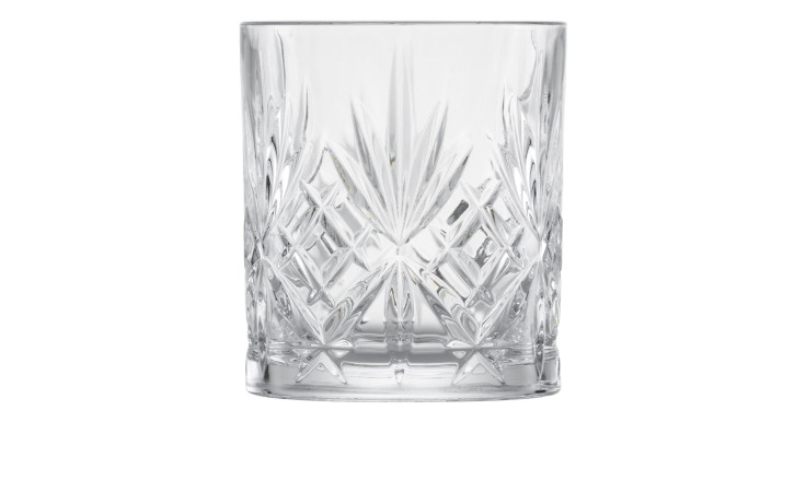 The Whiskyglas Show 4er: klare Whiskygläser aus Schott Zwiesel Kristall mit geschliffenen Mustern, abgebildet auf weißem Hintergrund.