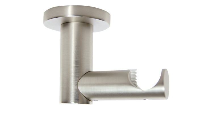 Gardinen-Deckenträger Urban 5 cm / 20 mm: gebürsteter Aluminium-Wandhalter mit offener, gebogener Halterung in Stahloptik.