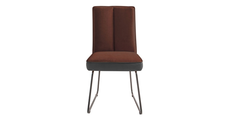 Stuhl Indigo mit einer Frontalansicht auf einem braunen Sitz und einem grauen Rücken aus Stoff.