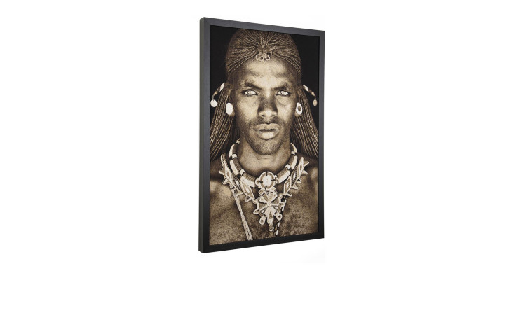 Bild Samburu Warrior, Schrägansicht