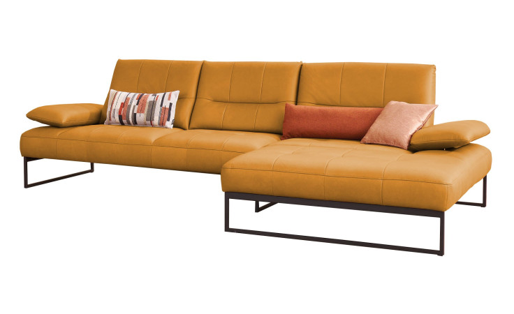 Basis-Ecksofa 9360, in der Farbausführung Sun