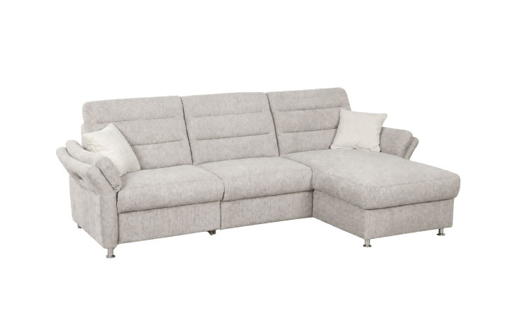 Komfort-Wohnlandschaft „Fiona“: hellgraues L-förmiges Sofa mit Relaxfunktion, Chaiselongue, Stauraum und 2 weißen Kissen.
