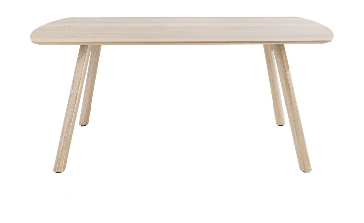 Tisch Niora mit vier Tischbeinen in der Farbe Natur