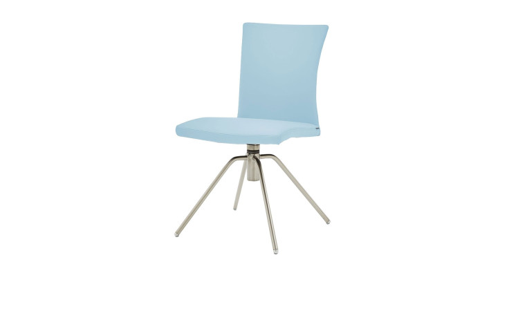 Stuhl Musterring Helmond mit einem Lederbezug in der Farbe Skyblue, Schrägansicht