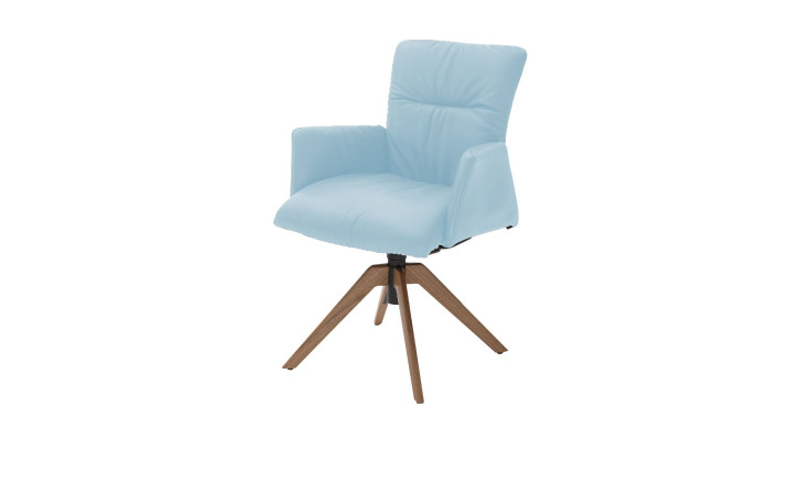Armlehnstuhl Musterring Helmond, in der Farbausführung Skyblue, Schrägansicht