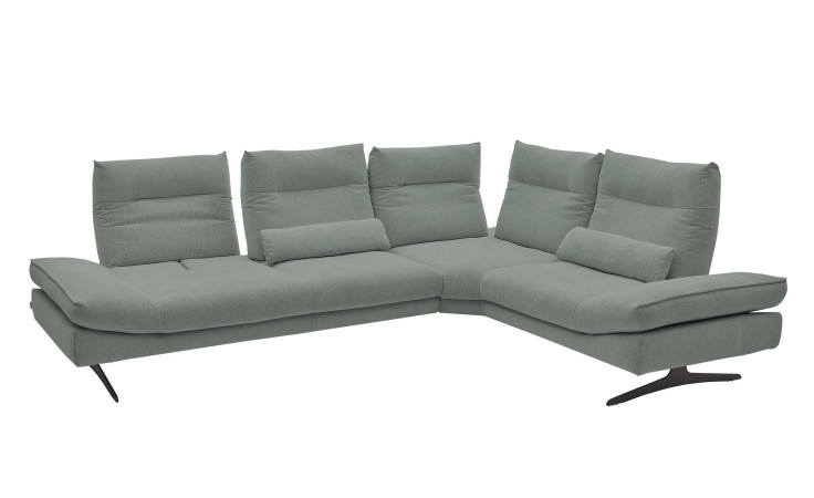 Komfort-Ecksofa Musterring MR 2795, in der Farbausführung Graugrün, Schrägansicht mit Sitztiefenverstellung