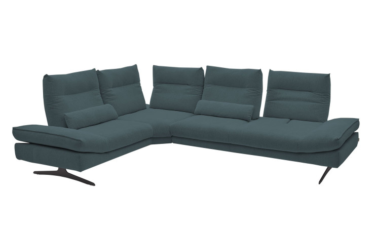 Basis-Ecksofa Musterring MR 2795, in der Farbausführung Blau, Schrägansicht mit Sitztiefenverstellung