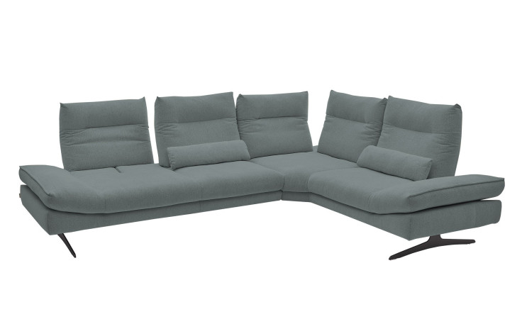 Basis-Ecksofa Musterring MR 2795, in der Farbausführung Türkis, Schrägansicht mit Sitztiefenverstellung