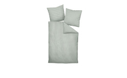 Salbeigrün Flanell-Bettwäsche 135x200 cm Set mit Kissen und Decke, auf weißem Hintergrund präsentiert.