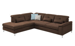 Komfort-Ecksofa plano|FORM Marbella, in der Farbausführung Braun, Schrägansicht mit Kissen