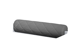 Die Paidi Comfort-Rolle Kidsworld ist ein graues zylindrisches Nackenkissen mit anthrazitfarbener Karosteppung.