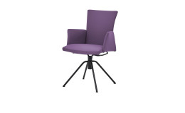 Speisezimmer-Armlehnen-Stuhl Musterring Helmond, in der Farbausführung Aubergine, Schrägansicht