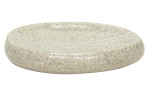 Die Seifenschale von dem Set namens Stones, sie hat ein Maß von 13 x 9,50 cm und ist aus Kunststoff gefertigt. Die Farbe ist Sandbeige. 
