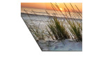 Glasbild Lonely Dune 50 x 50 cm, Strandlandschaft mit einem Sonnenuntergang, Detailfoto von einer Ecke