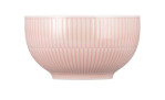Die Müslischale Amina 15 cm Rosa von Seltmann mit vertikalen Rillen vor weißem Hintergrund.
