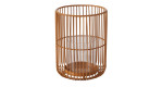 Das Boltze Windlicht Cindy 20 cm ist ein brauner zylindrischer Kerzenhalter mit vertikalen Stäben und einem Einsatz aus Klarglas.