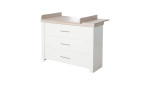Wickelkommode Lucy mit 3 Schubladen, in der Farbe Weiß und einer Auflage in Luna Elm