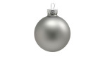 Eine schlichte graue 6cm große Christbaumkugel aus der Christbaumkugel-Box 10er-Set mit Metallkappe und Schleife.