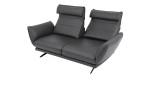 Basis-Sofa Honduras in einem Echtlederberzug in Charcoal. Mit gezeigter Rückenpolsterverstellung