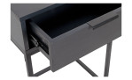 Nahaufnahme der anthrazitfarbenen Konsole Marlena mit geöffnetem Schubfach und Metallgestell